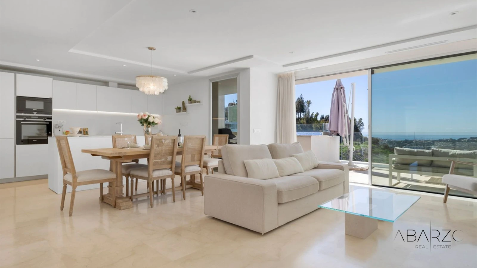 South-Facing Penthouse with Private Pool in Nueva Andalucía, Marbella — interior, Nueva Andalucía, Marbella (5 of 42)