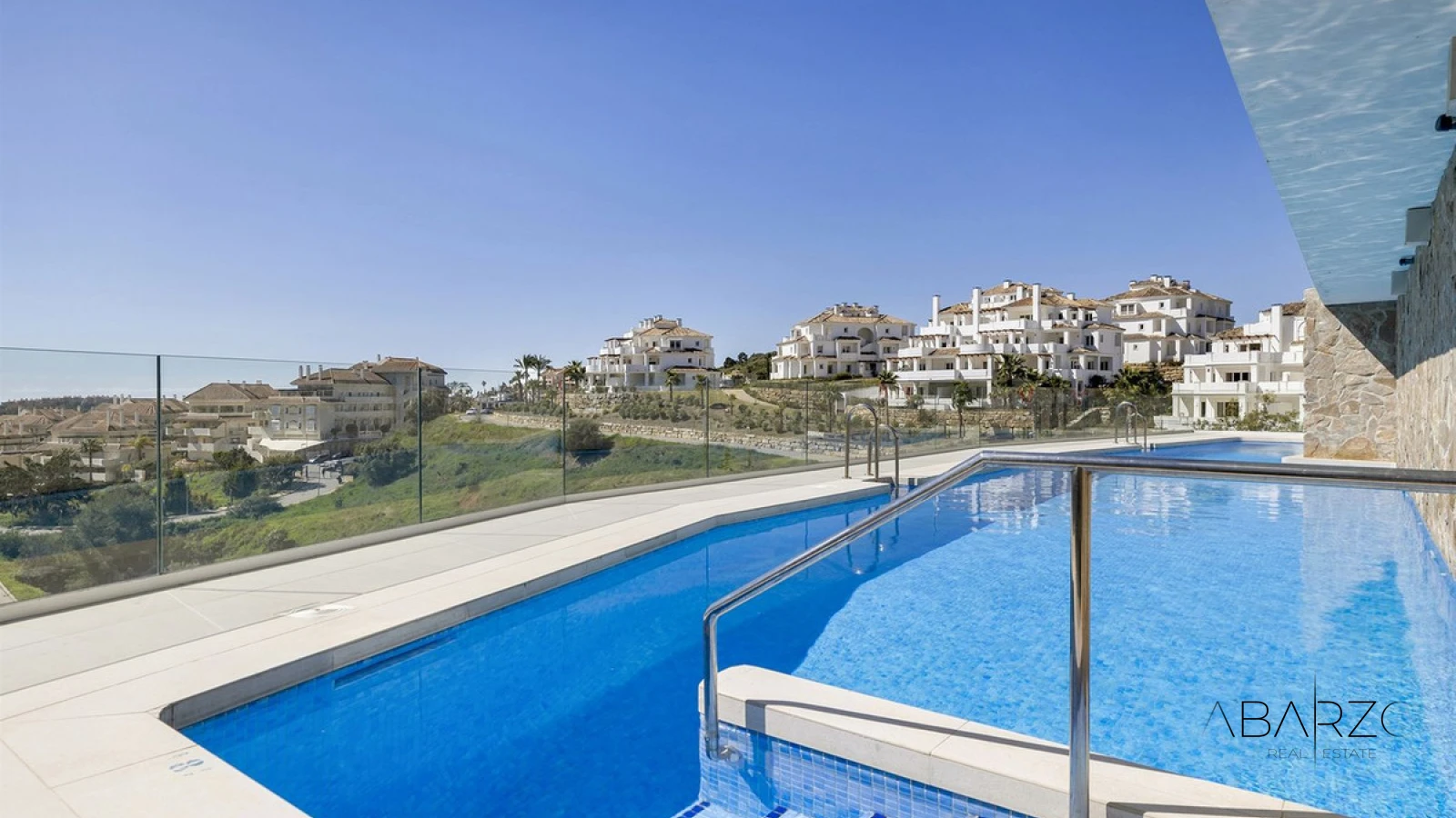 South-Facing Penthouse with Private Pool in Nueva Andalucía, Marbella — interior, Nueva Andalucía, Marbella (3 of 42)