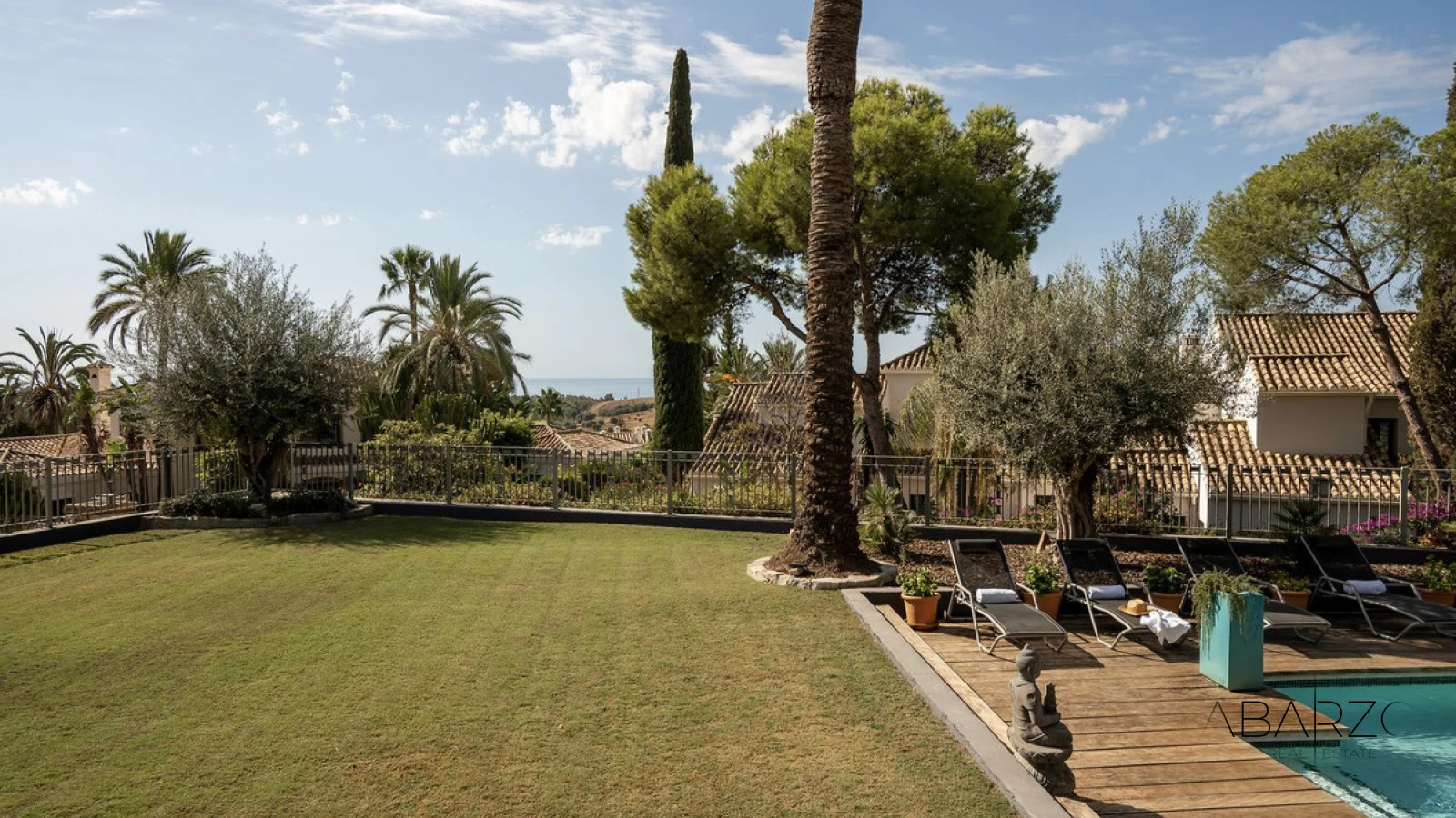 Villa with Andalusian charm in Benahavís above El Paraíso Golf with sea views — interior, New Golden Mile, Estepona (41 of 49)