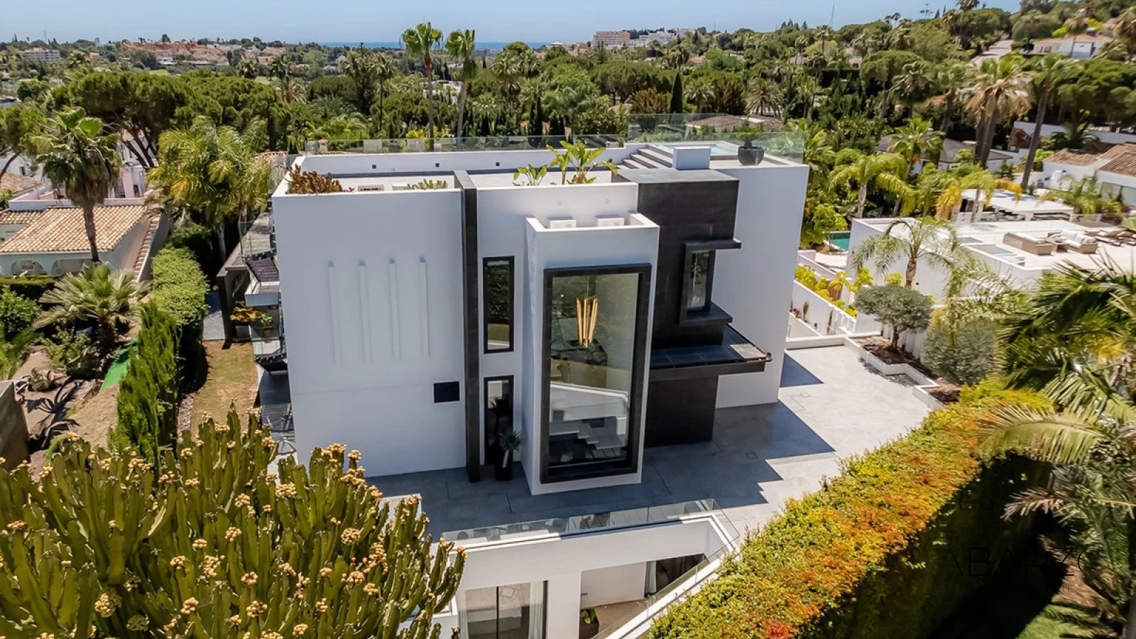 Casa moderna con vistas al mar y piscina en Las Brisas, Nueva Andalucía — interior, Nueva Andalucía, Marbella (4 of 47)
