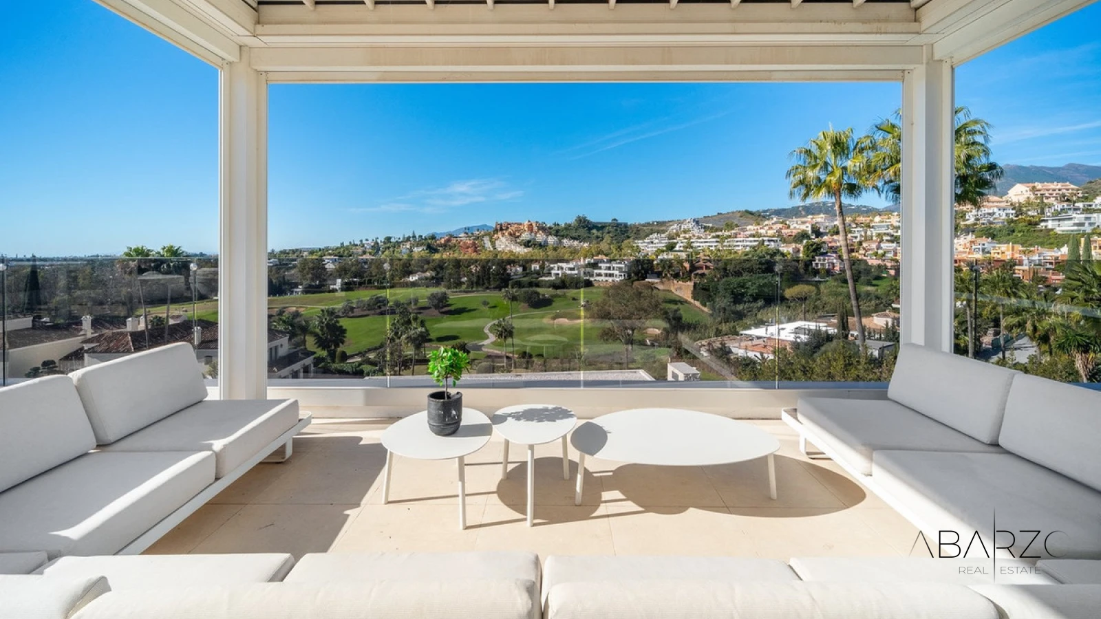 Villa con vistas al golf y al mar en Nueva Andalucía — interior, Nueva Andalucía, Marbella (29 of 49)