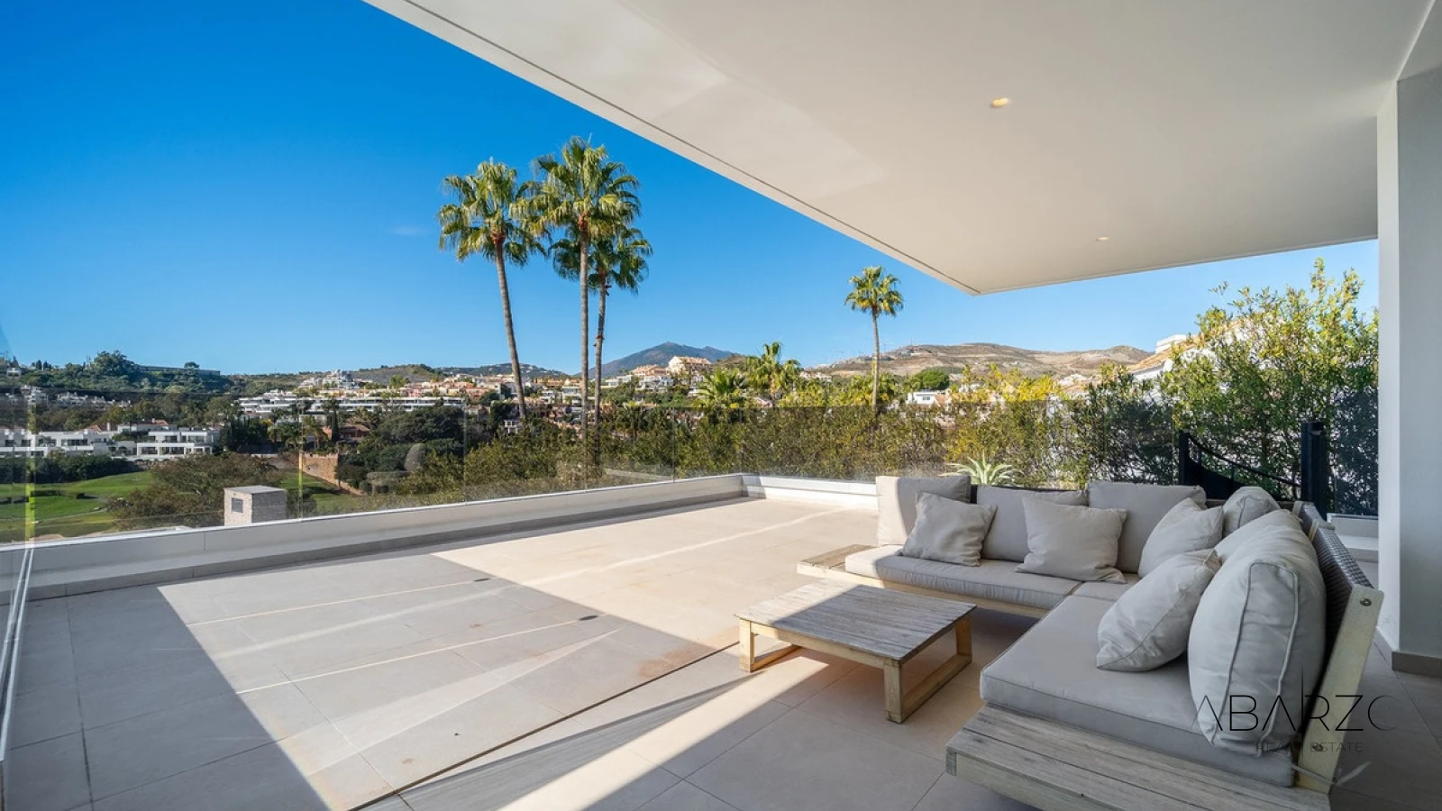 Villa con vistas al golf y al mar en Nueva Andalucía — interior, Nueva Andalucía, Marbella (37 of 49)
