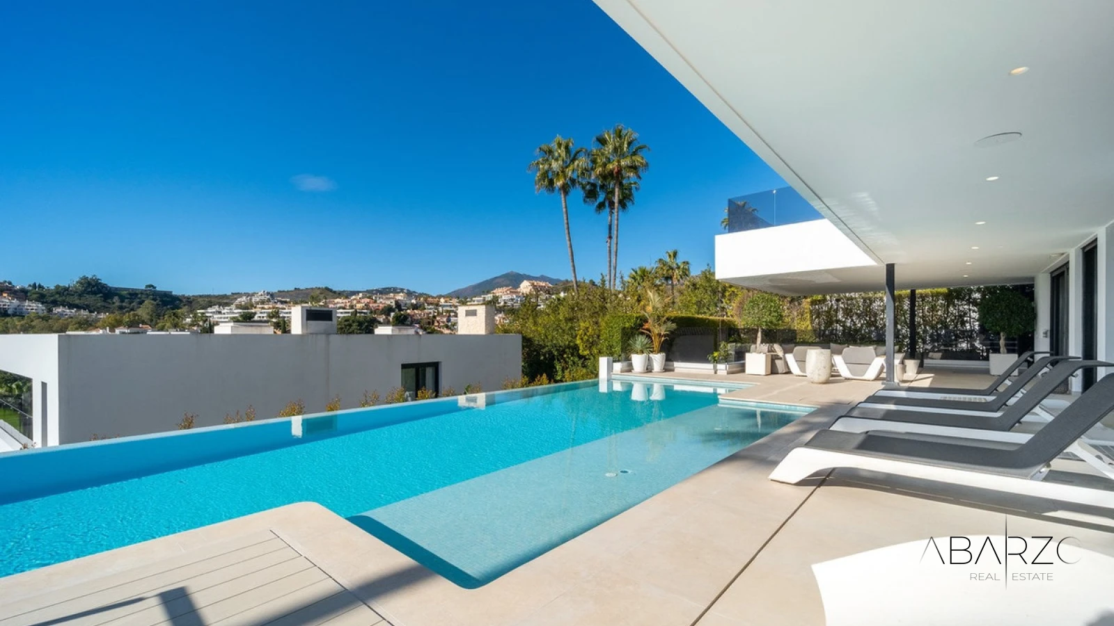 Villa con vistas al golf y al mar en Nueva Andalucía — interior, Nueva Andalucía, Marbella (2 of 49)