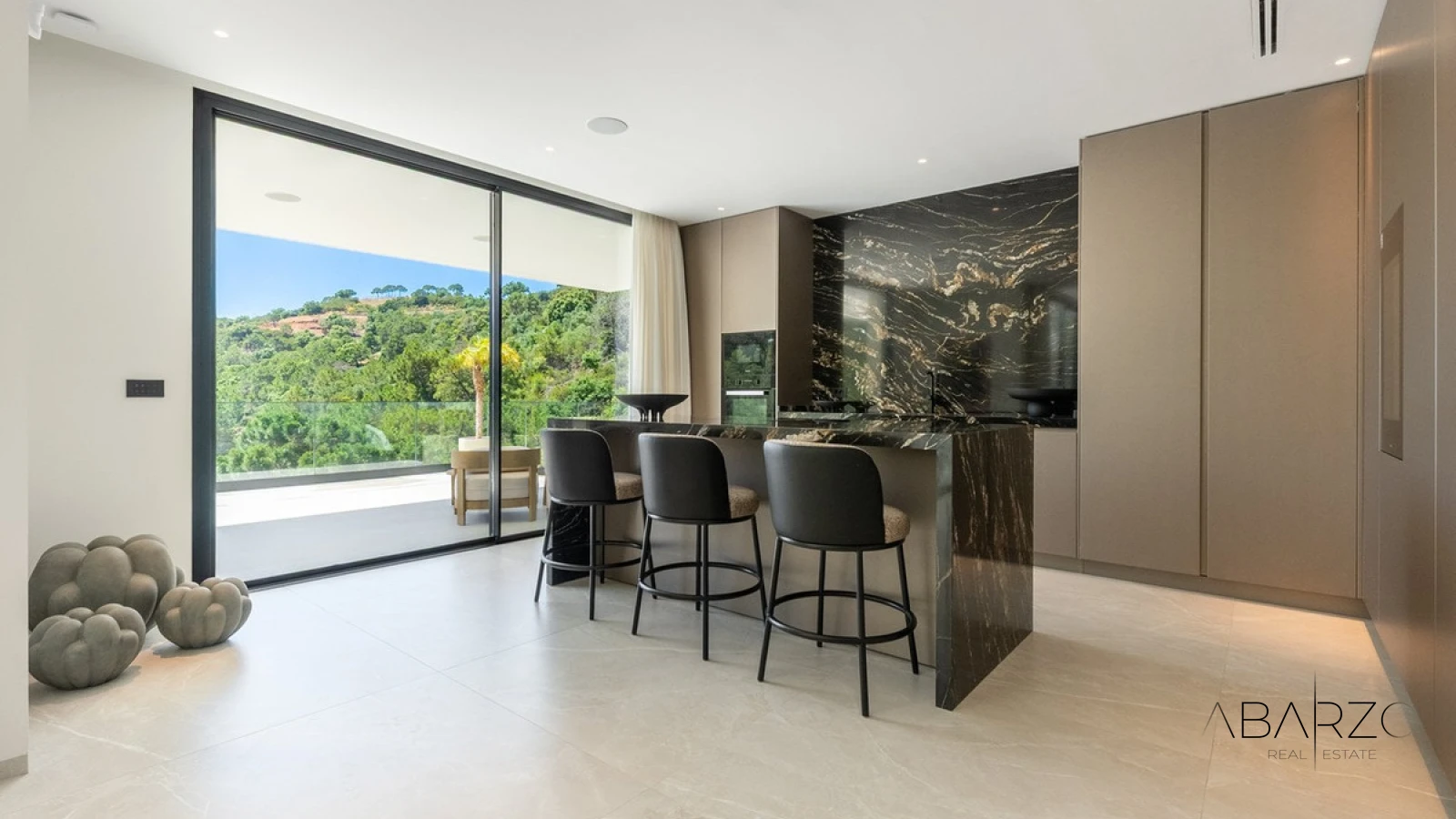 Villa de lujo con vistas al mar y piscina en Montemayor, Benahavis — interior, Benahavís (7 of 36)