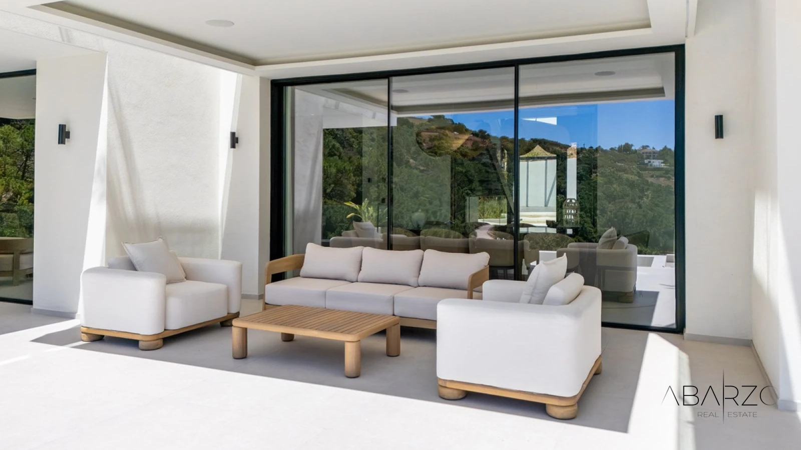 Villa de lujo con vistas al mar y piscina en Montemayor, Benahavis — interior, Benahavís (28 of 36)