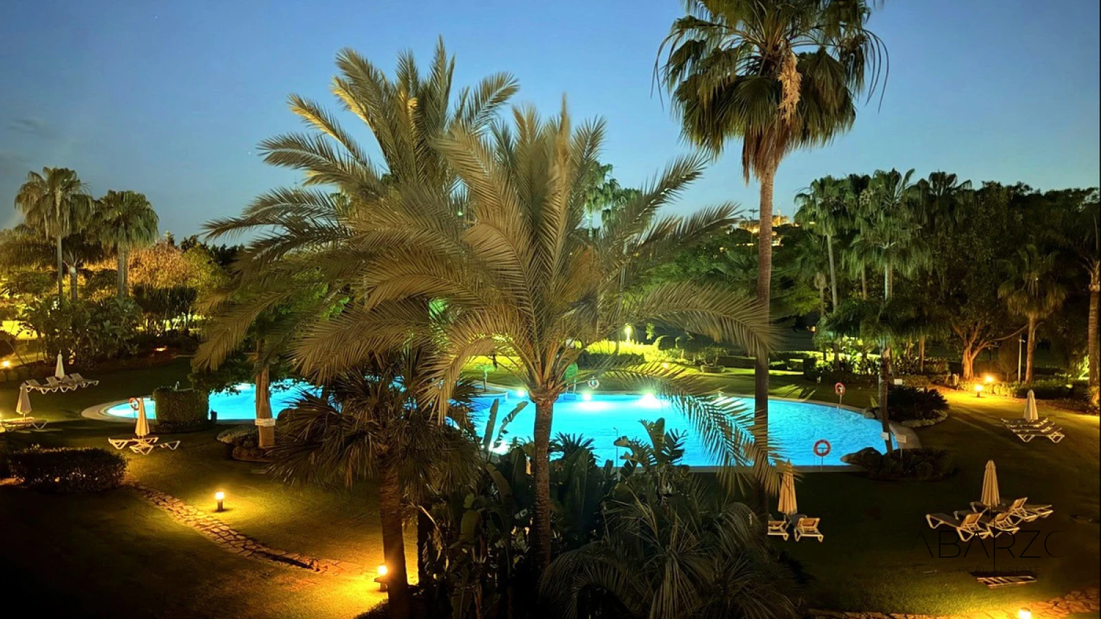 Duplex Penthouse in Nueva Andalucía with near Golf Course — interior, Nueva Andalucía, Marbella (16 of 19)