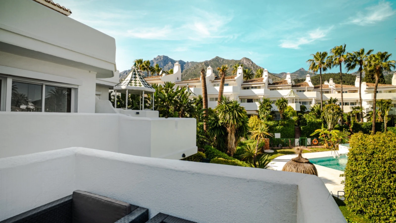 Casa adosada en Marbella con jardín y piscina comunitaria en Sierra Blanca — interior, Golden Mile, Marbella (24 of 31)