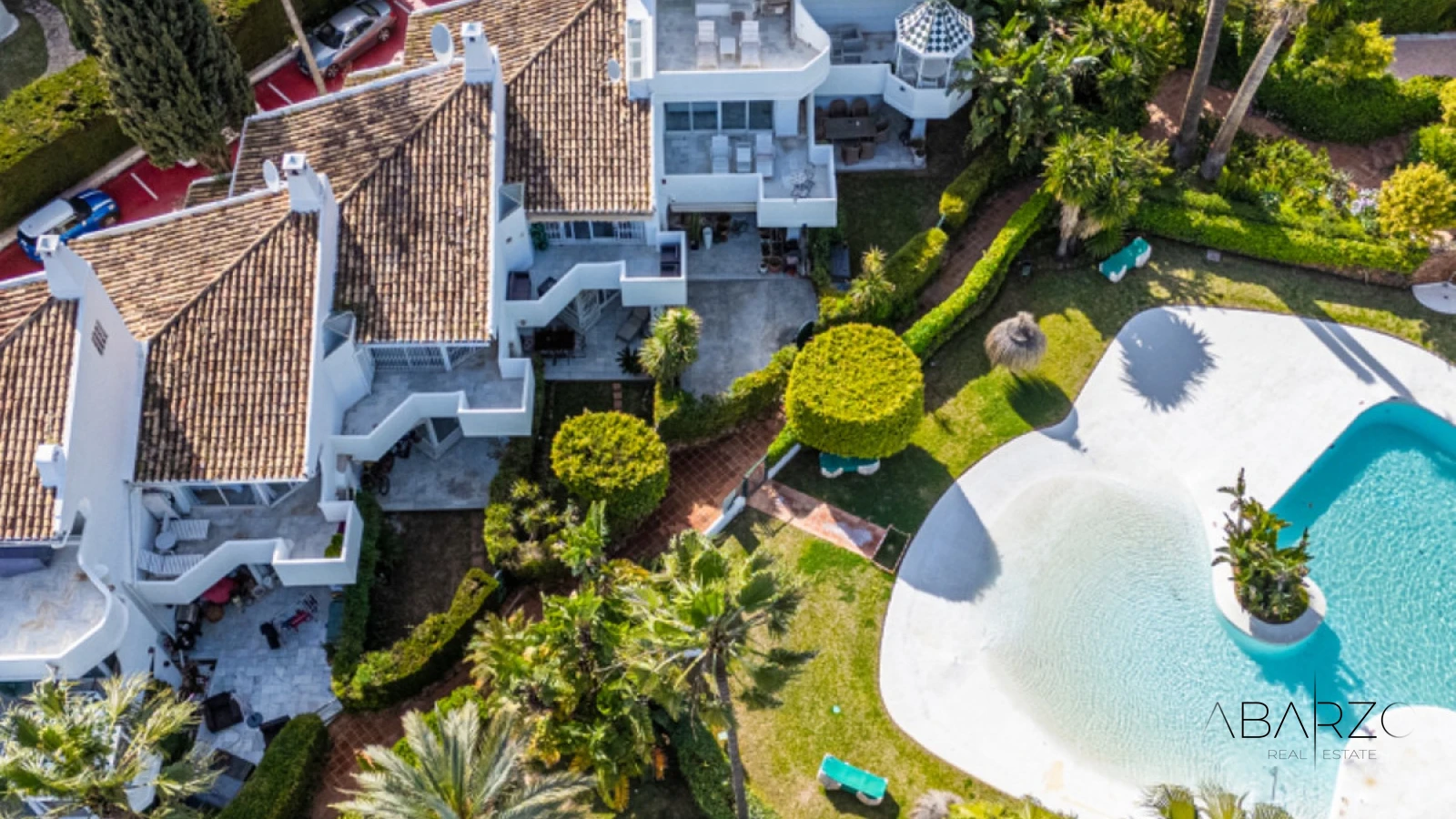 Casa adosada en Marbella con jardín y piscina comunitaria en Sierra Blanca — interior, Golden Mile, Marbella (26 of 31)