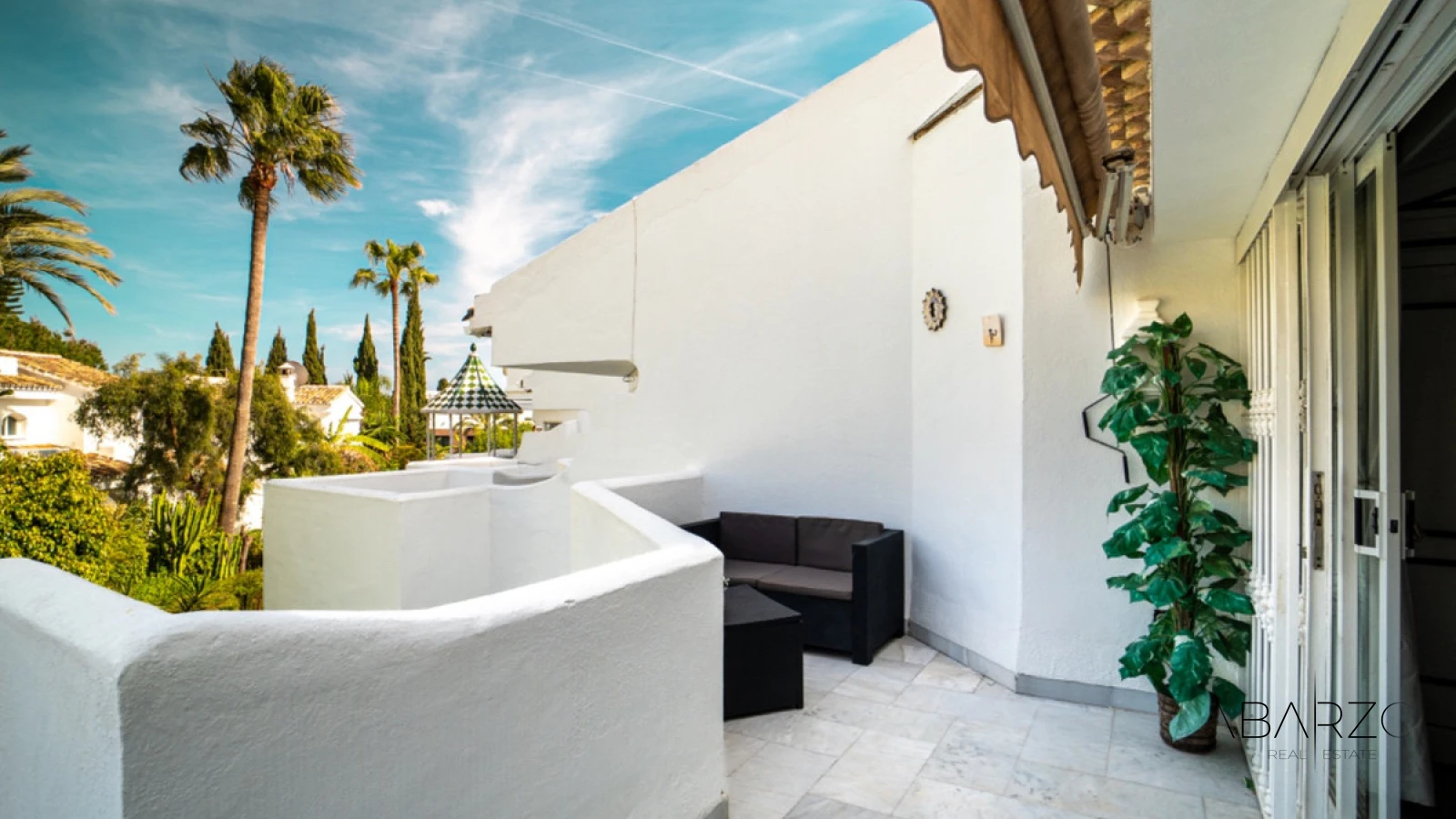 Casa adosada en Marbella con jardín y piscina comunitaria en Sierra Blanca — interior, Golden Mile, Marbella (23 of 31)