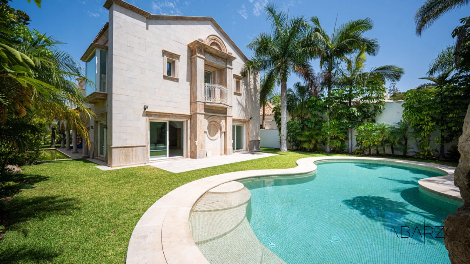 Villa Roma: Four-Bedroom Beachside Villa in Los Monteros, Marbella East with Private Pool — interior, Marbella East, Marbella (34 of 43)