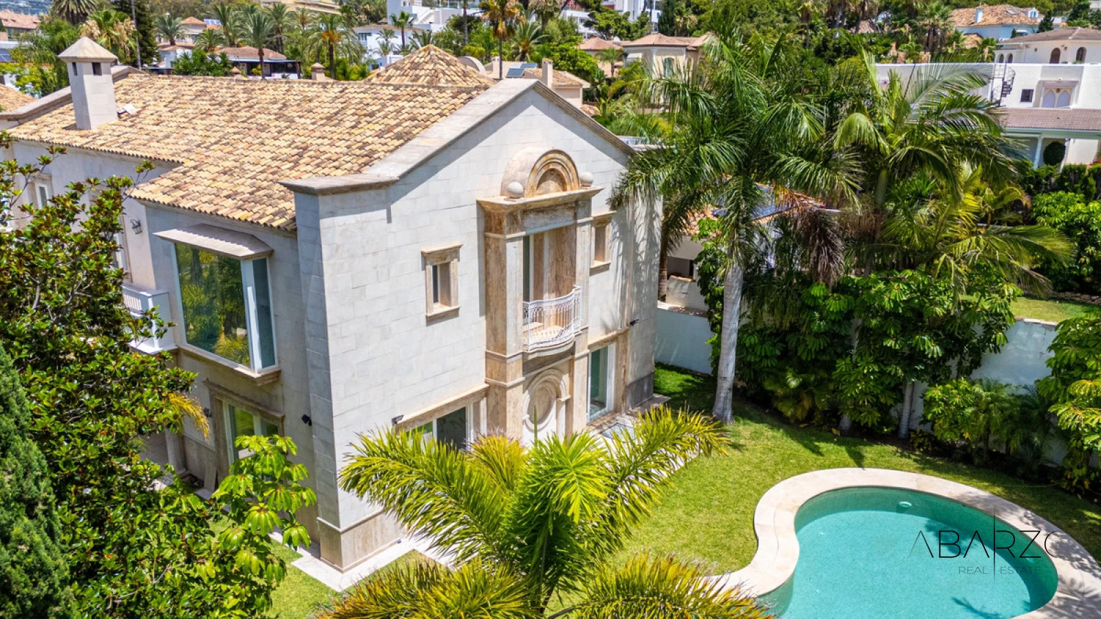 Villa Roma: Four-Bedroom Beachside Villa in Los Monteros, Marbella East with Private Pool — interior, Marbella East, Marbella (4 of 43)