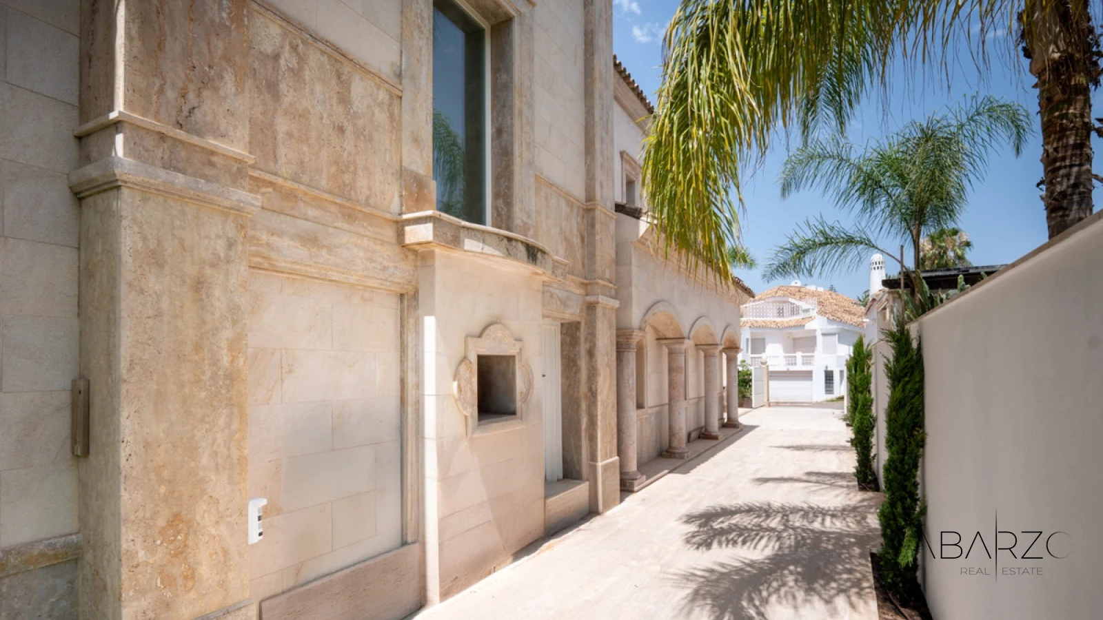 Villa Roma: Four-Bedroom Beachside Villa in Los Monteros, Marbella East with Private Pool — interior, Marbella East, Marbella (37 of 43)