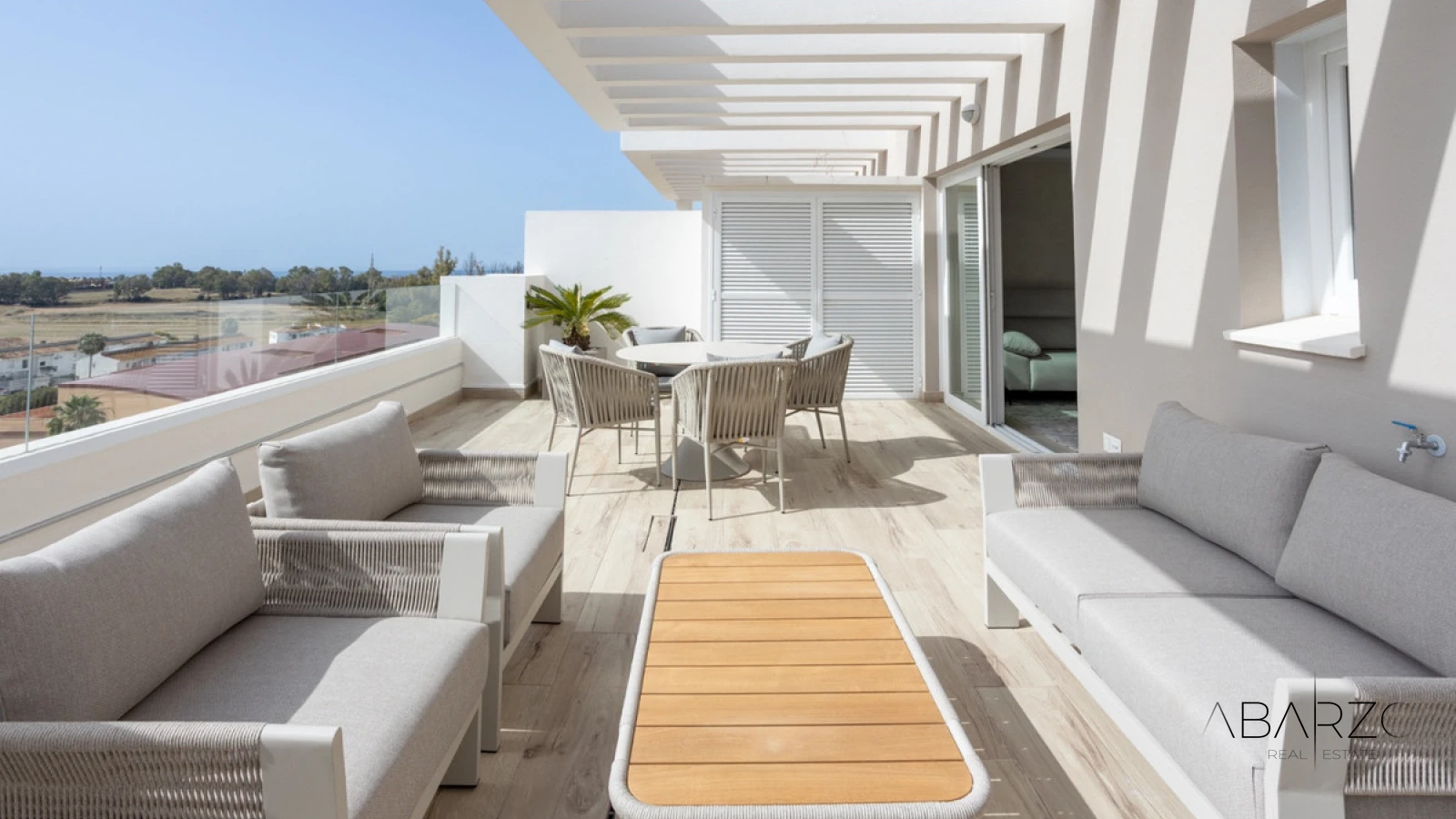 Apartamento con terraza y piscina en la azotea en La Campana Marbella — interior, Nueva Andalucía, Marbella (9 of 49)