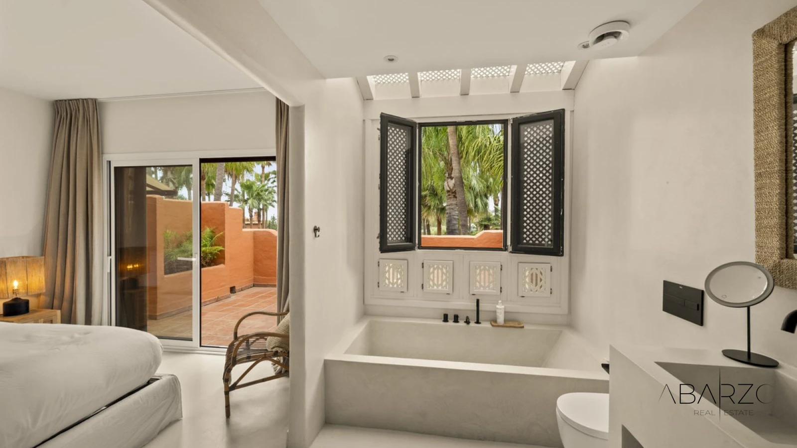 Townhouse in Altos de Puente Romano, Marbella Golden Mile with Rooftop Terrace — interior, Golden Mile, Marbella (21 of 37)