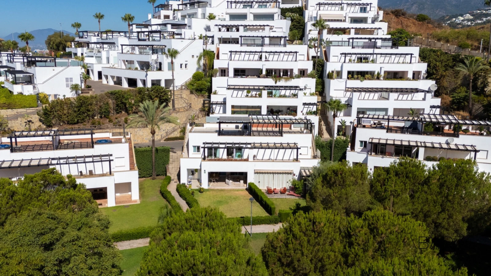 Casa adosada con vistas al mar y solárium en la azotea en Marbella Este — interior, Marbella East, Marbella (40 of 46)