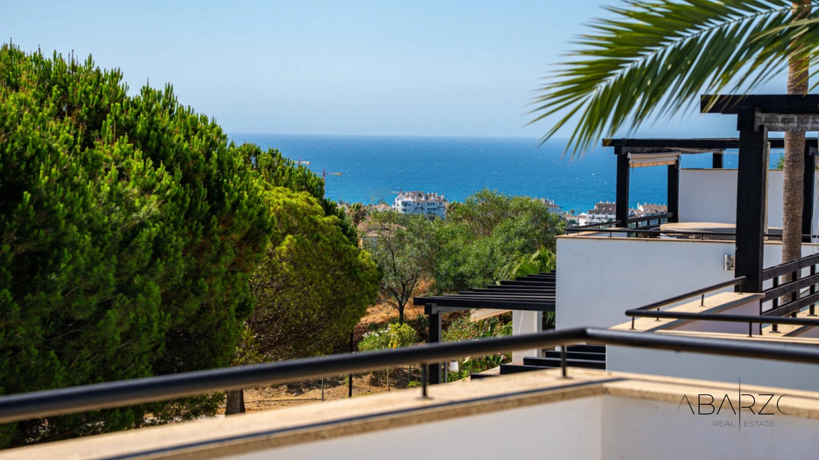 Casa adosada con vistas al mar y solárium en la azotea en Marbella Este — interior, Marbella East, Marbella (28 of 46)
