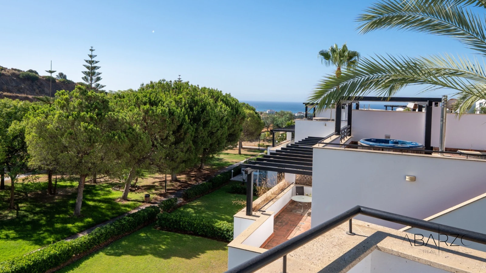 Casa adosada con vistas al mar y solárium en la azotea en Marbella Este — interior, Marbella East, Marbella (22 of 46)
