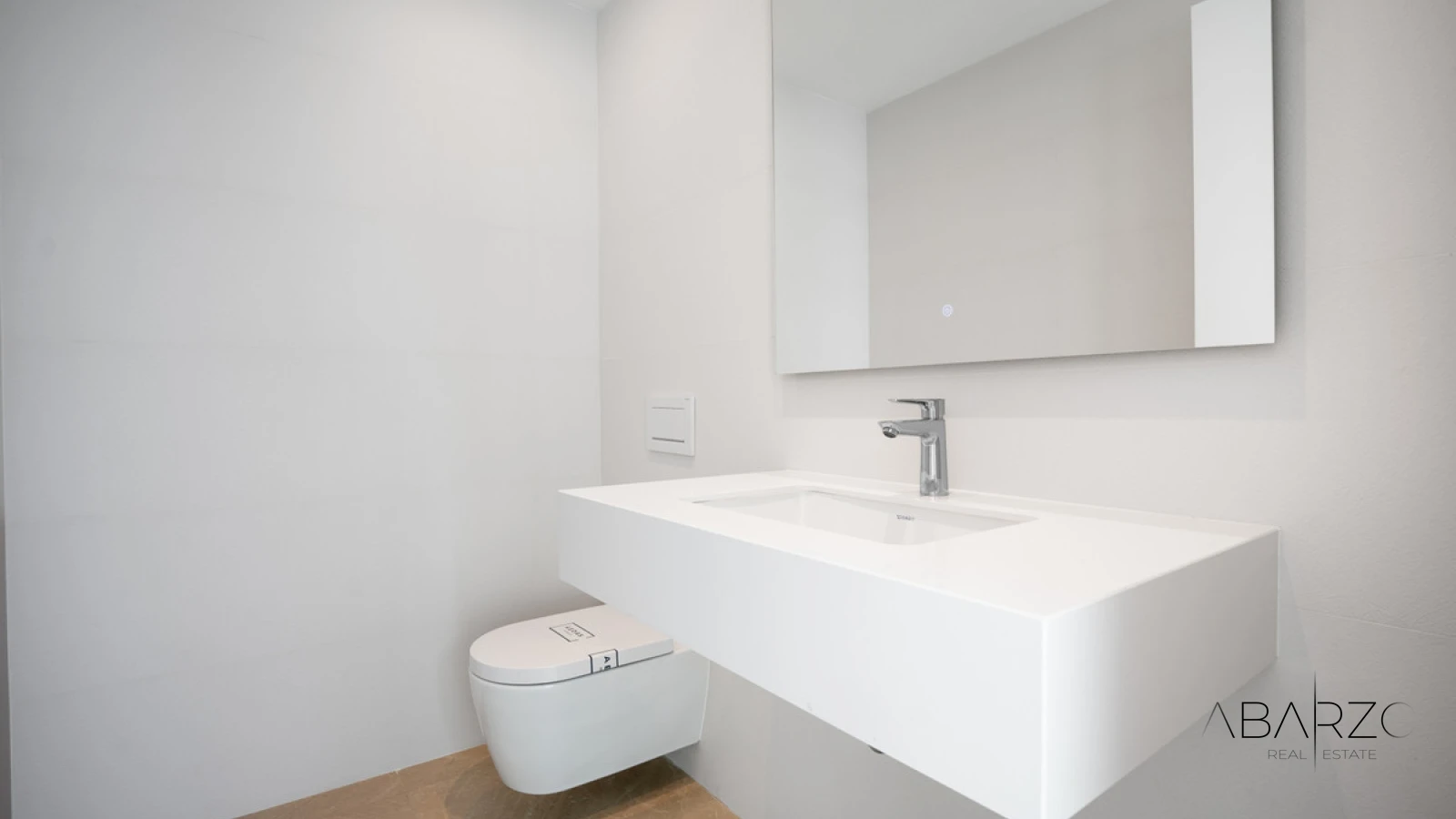 Penthouse with rooftop pool and sea views  in Marbella East — interior, Marbella East, Marbella (26 of 44)