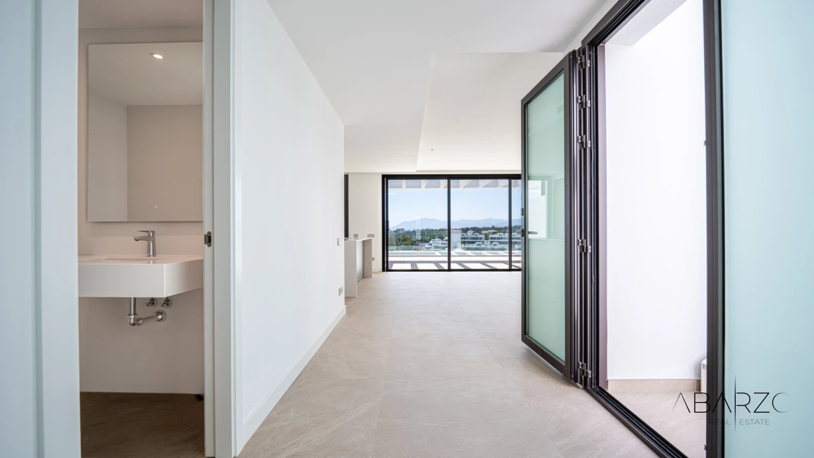 Ático con piscina en la azotea y vistas al mar en Marbella Este — interior, Marbella East, Marbella (19 of 42)