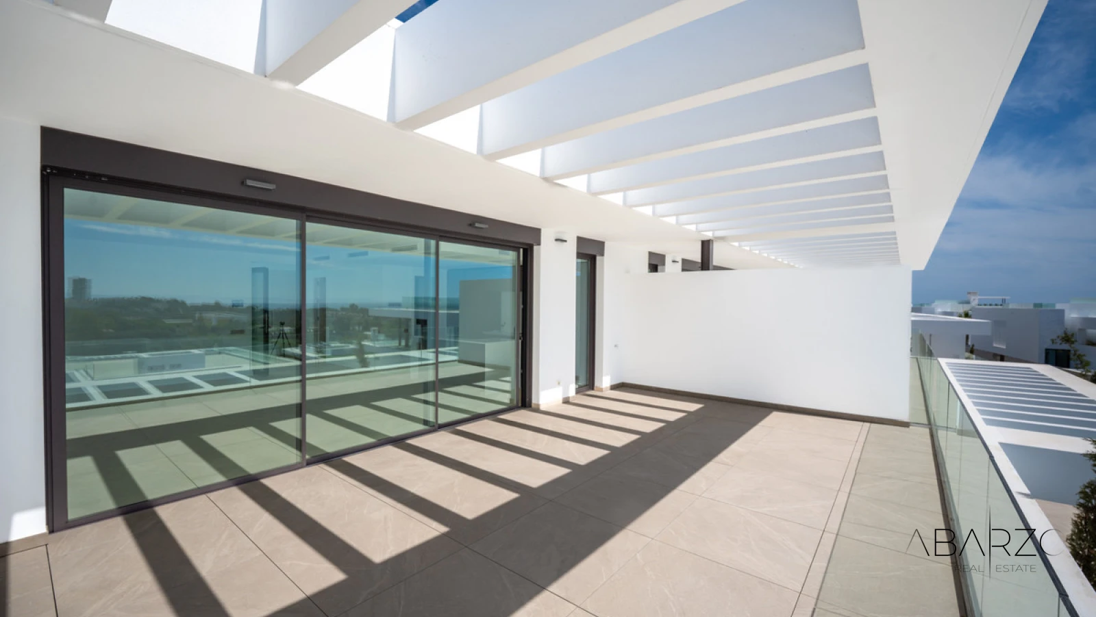 Ático con piscina en la azotea y vistas al mar en Marbella Este — interior, Marbella East, Marbella (27 of 42)