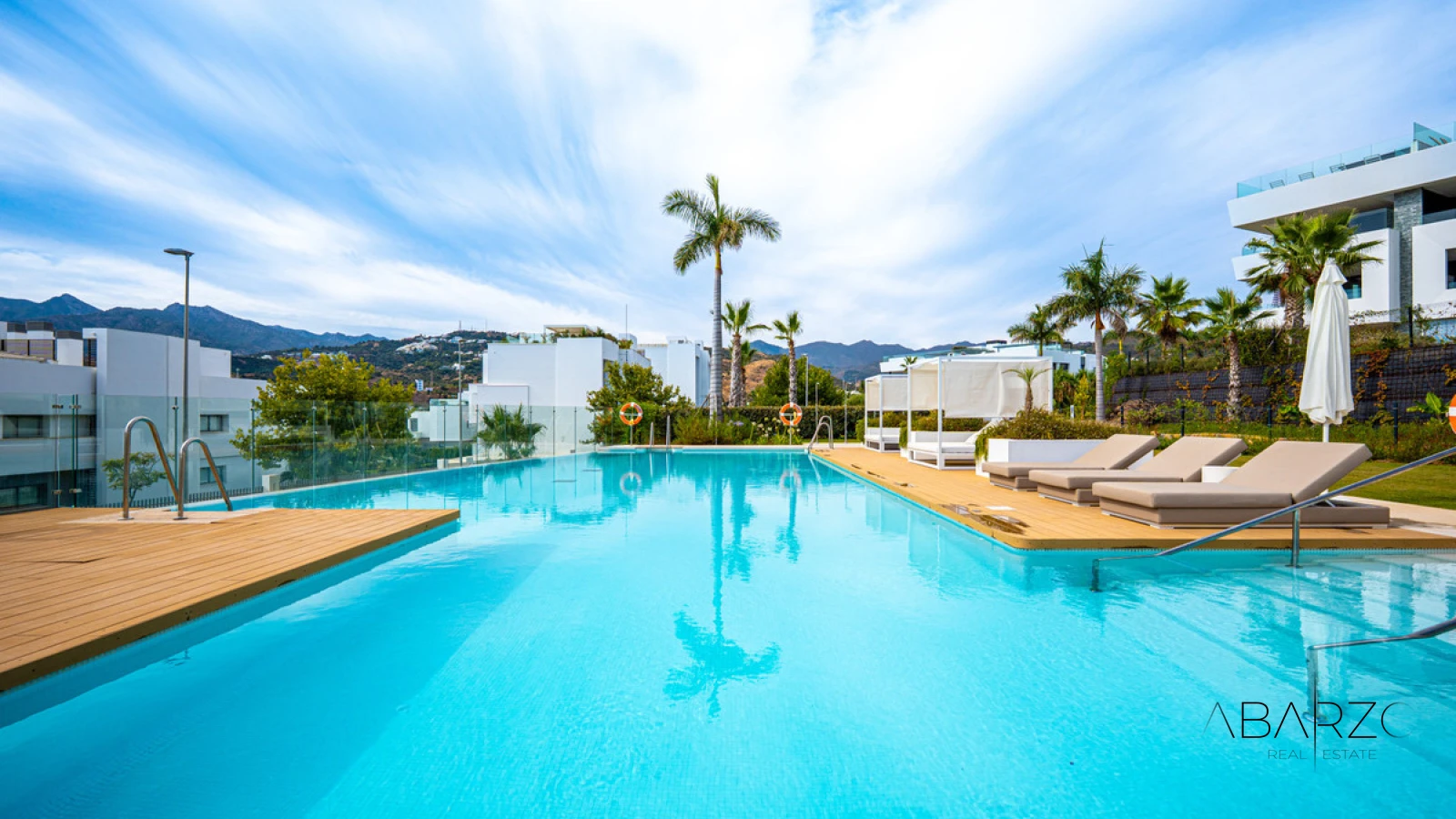 Ático con piscina en la azotea y vistas al mar en Marbella Este — interior, Marbella East, Marbella (38 of 42)