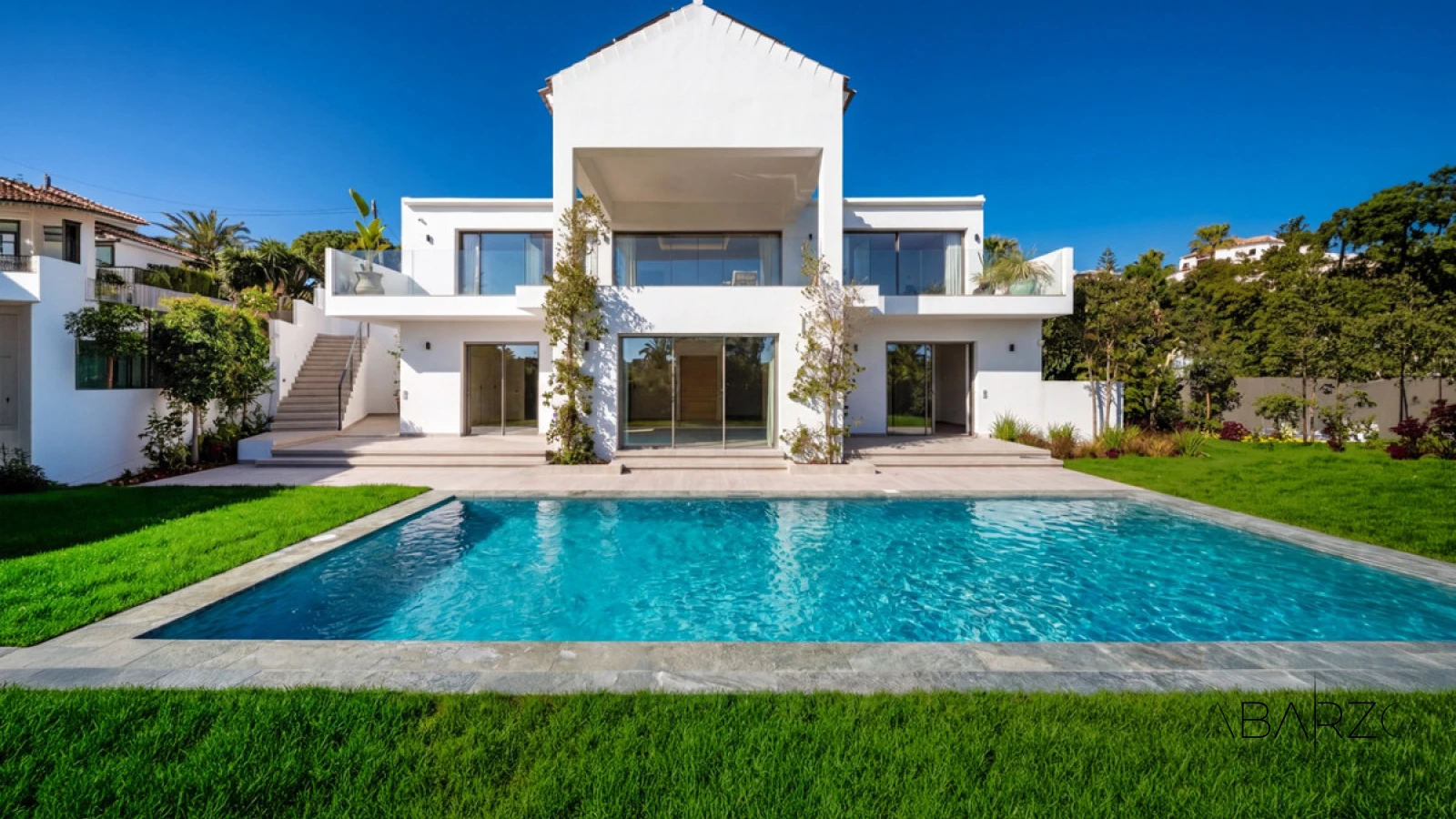 Luxury Villa in El Rosario with Sea Views and Heated Pool — luxury property for sale in Marbella East, Marbella