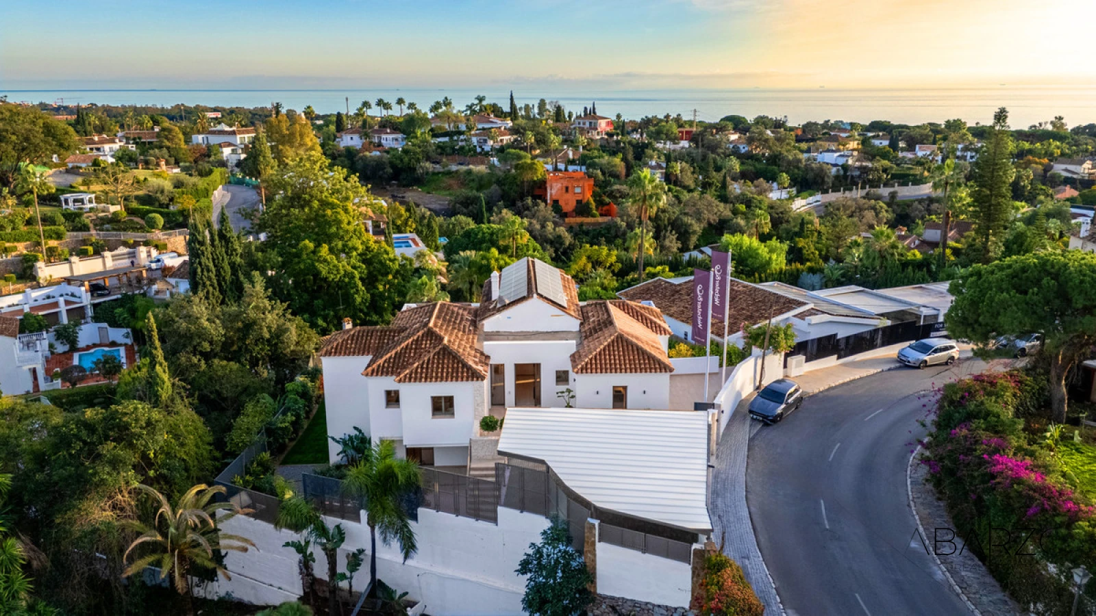 Luxury Villa in El Rosario with Sea Views and Heated Pool — interior, Marbella East, Marbella (2 of 49)
