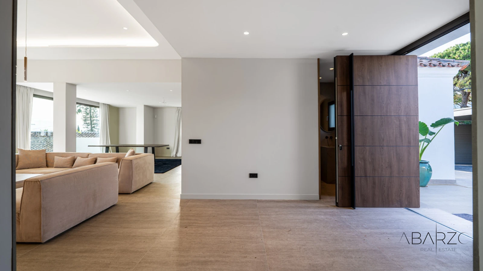 Luxury Villa in El Rosario with Sea Views and Heated Pool — interior, Marbella East, Marbella (11 of 49)