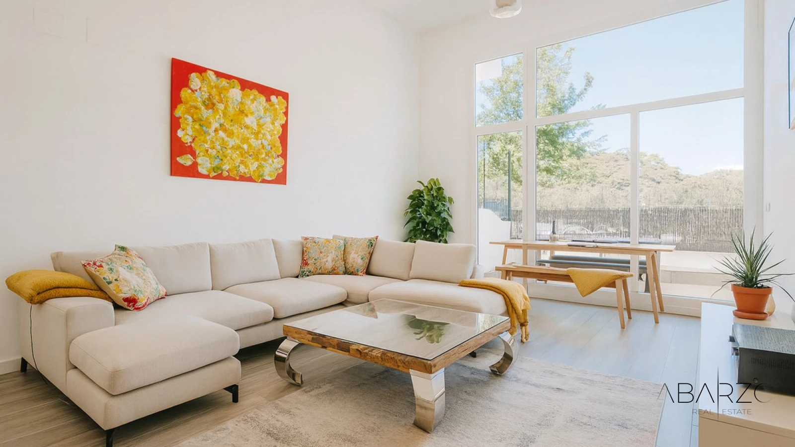 Fantastic 3-Bedroom Apartment in Riverside, Benahavis with Spacious Terrace — interior, Benahavís (11 of 17)