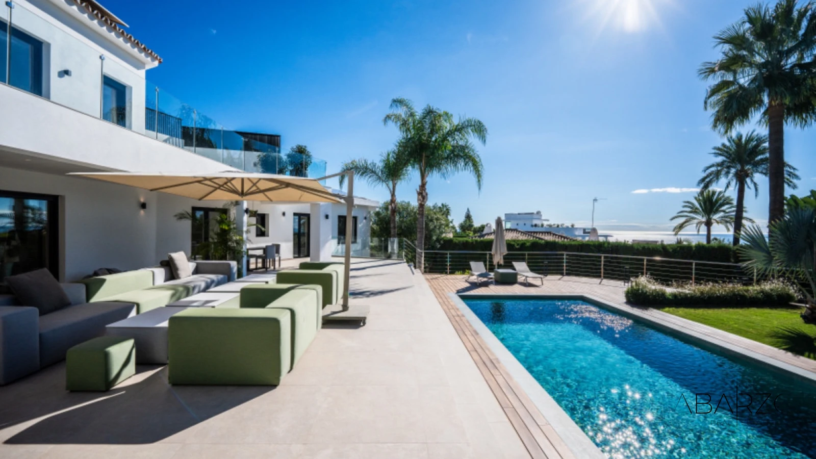 Casa de lujo en Nagüeles con vistas al mar y piscina climatizada — interior, Nagüeles, Marbella (47 of 48)