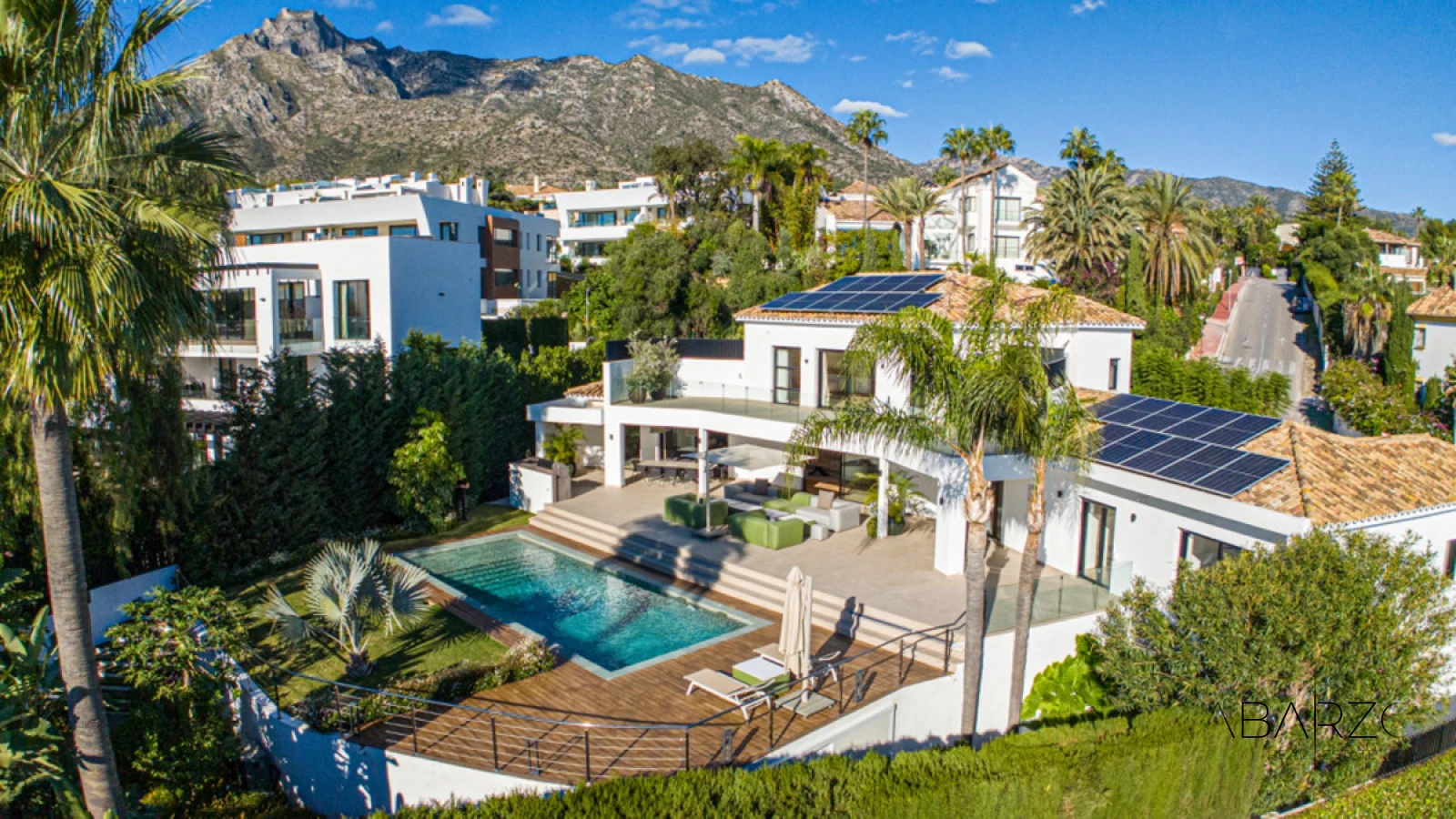 Casa de lujo en Nagüeles con vistas al mar y piscina climatizada — interior, Nagüeles, Marbella (23 of 48)