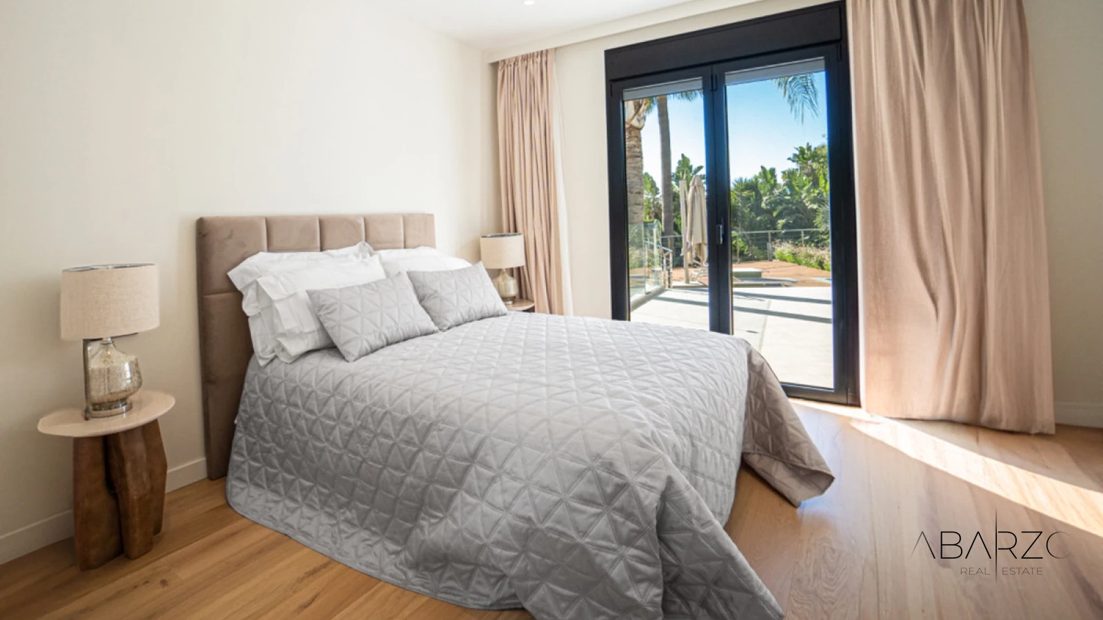 Casa de lujo en Nagüeles con vistas al mar y piscina climatizada — interior, Nagüeles, Marbella (38 of 48)