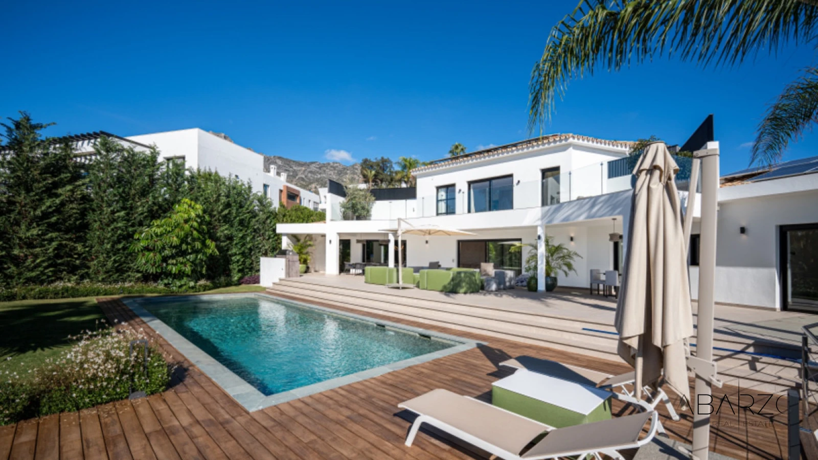Casa de lujo en Nagüeles con vistas al mar y piscina climatizada — interior, Nagüeles, Marbella (48 of 48)