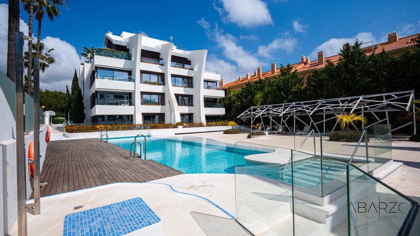 Ático dúplex con terraza cerca de la playa en Dunes Beach, Cabopino — interior, Cabopino, Marbella (36 of 48)