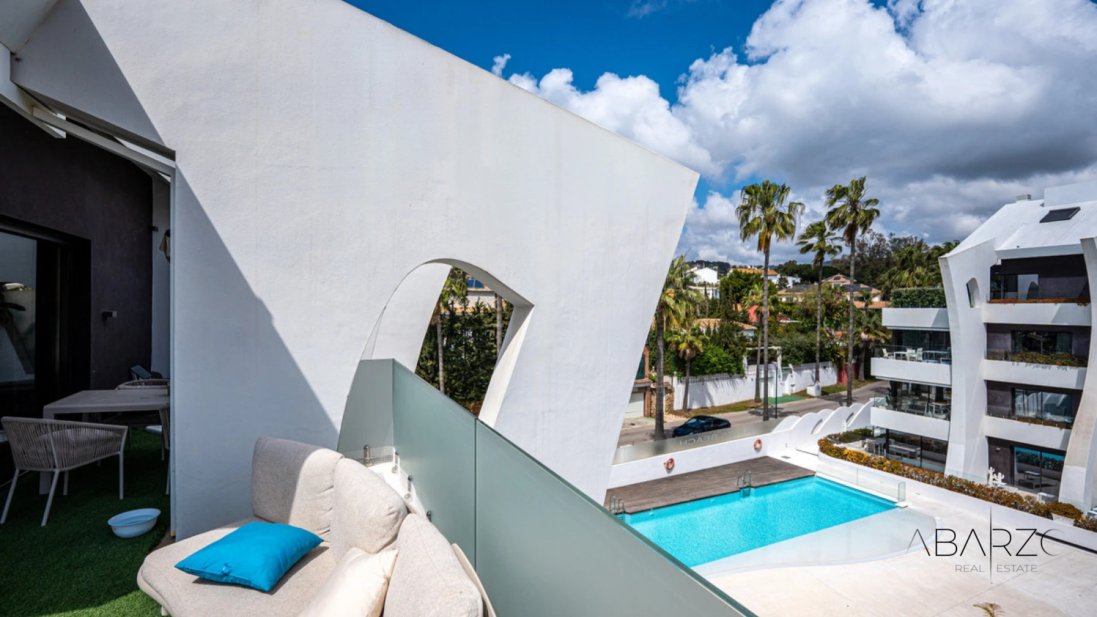 Ático dúplex con terraza cerca de la playa en Dunes Beach, Cabopino — interior, Cabopino, Marbella (2 of 48)