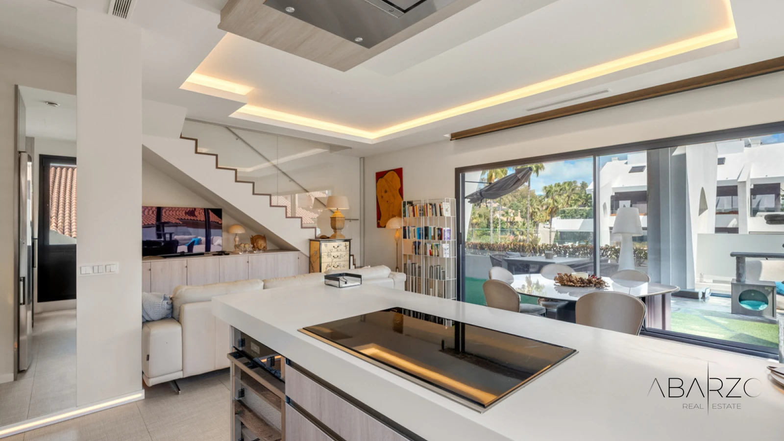 Ático dúplex con terraza cerca de la playa en Dunes Beach, Cabopino — interior, Cabopino, Marbella (4 of 48)