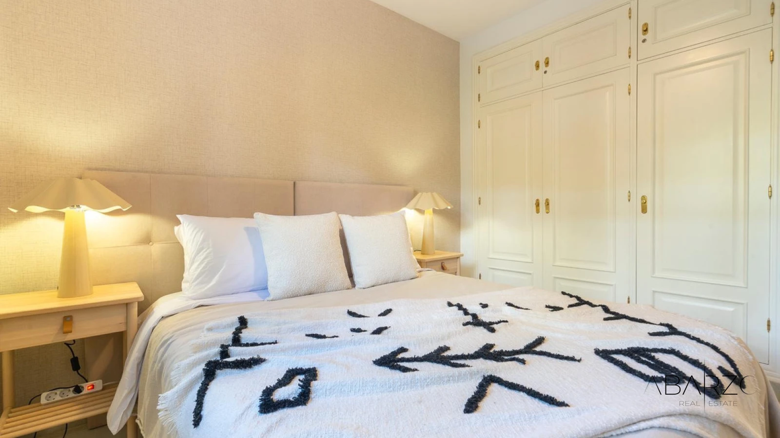 Apartamento con piscina en comunidad cerrada, Nueva Andalucía — interior, Nueva Andalucía, Marbella (10 of 20)