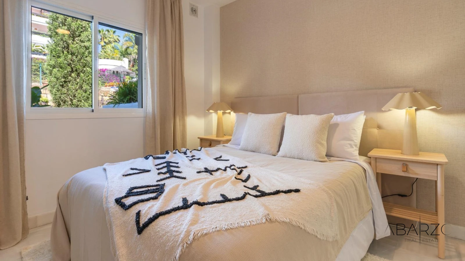 Apartamento con piscina en comunidad cerrada, Nueva Andalucía — interior, Nueva Andalucía, Marbella (3 of 20)