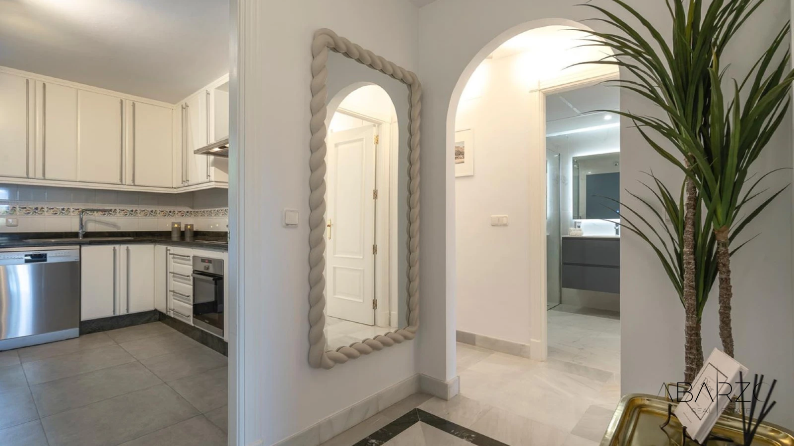 Apartamento con piscina en comunidad cerrada, Nueva Andalucía — interior, Nueva Andalucía, Marbella (20 of 20)