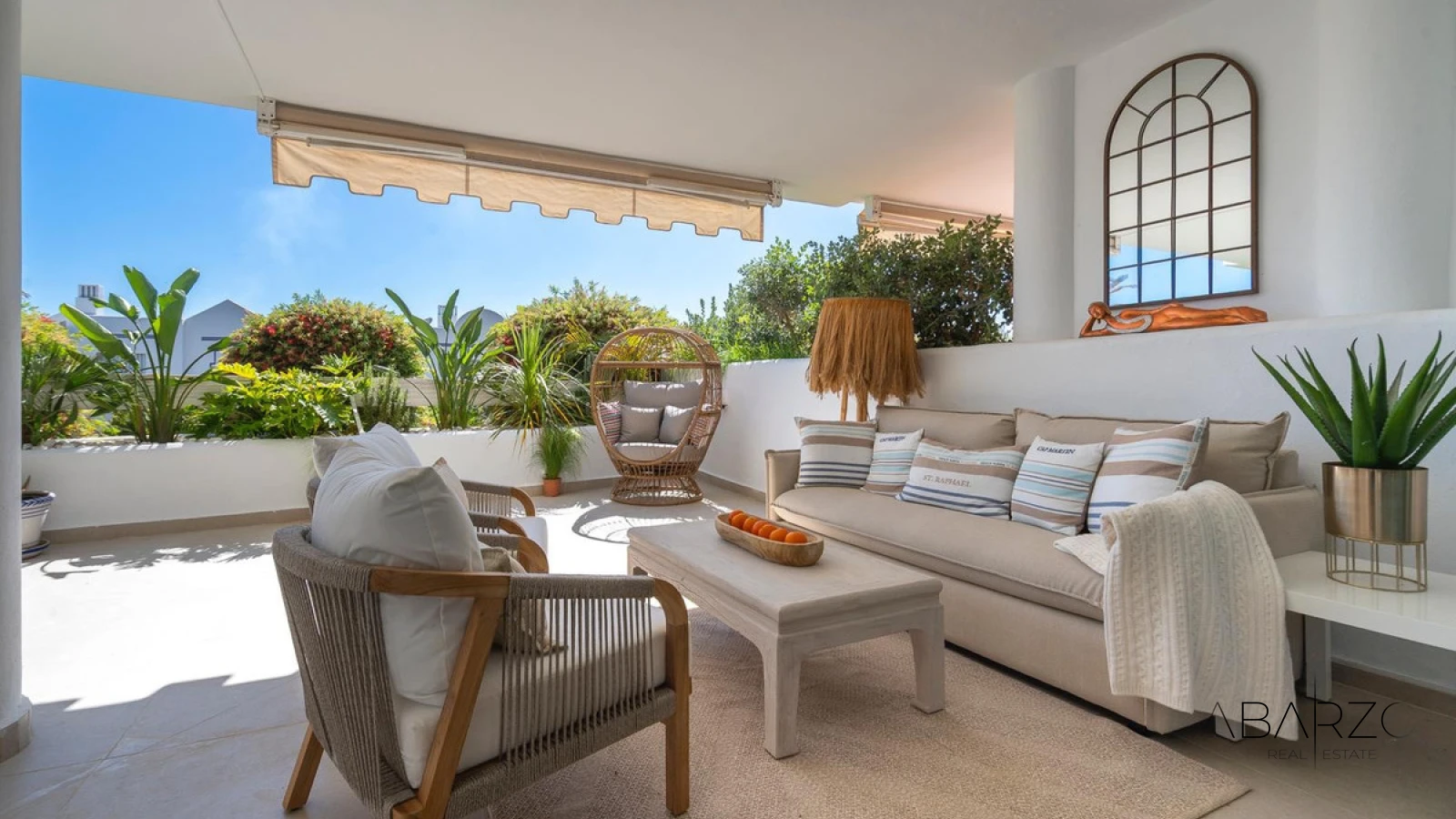 Apartamento con piscina en comunidad cerrada, Nueva Andalucía — interior, Nueva Andalucía, Marbella (2 of 20)