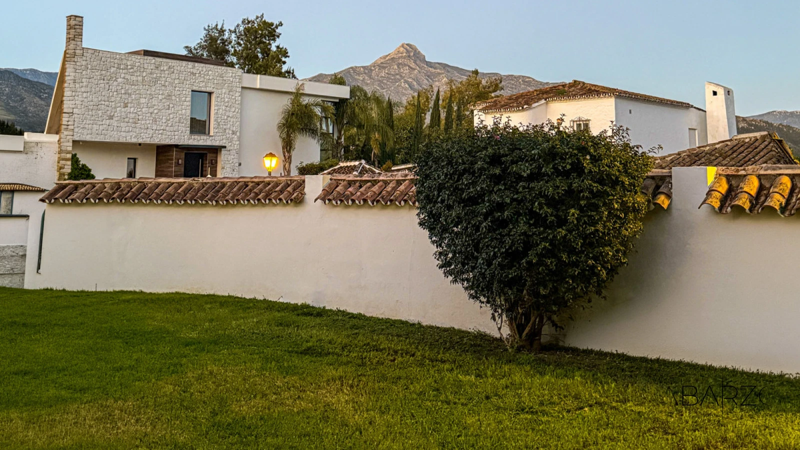 Villa mediterránea en Nueva Andalucía con piscina y vistas al golf — interior, Nueva Andalucía, Marbella (25 of 28)