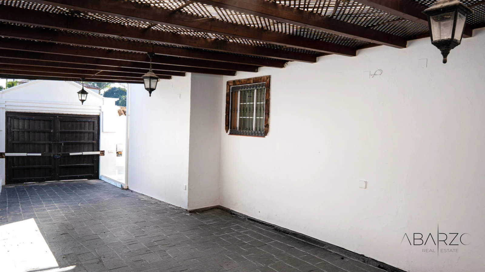 Villa mediterránea en Nueva Andalucía con piscina y vistas al golf — interior, Nueva Andalucía, Marbella (27 of 28)