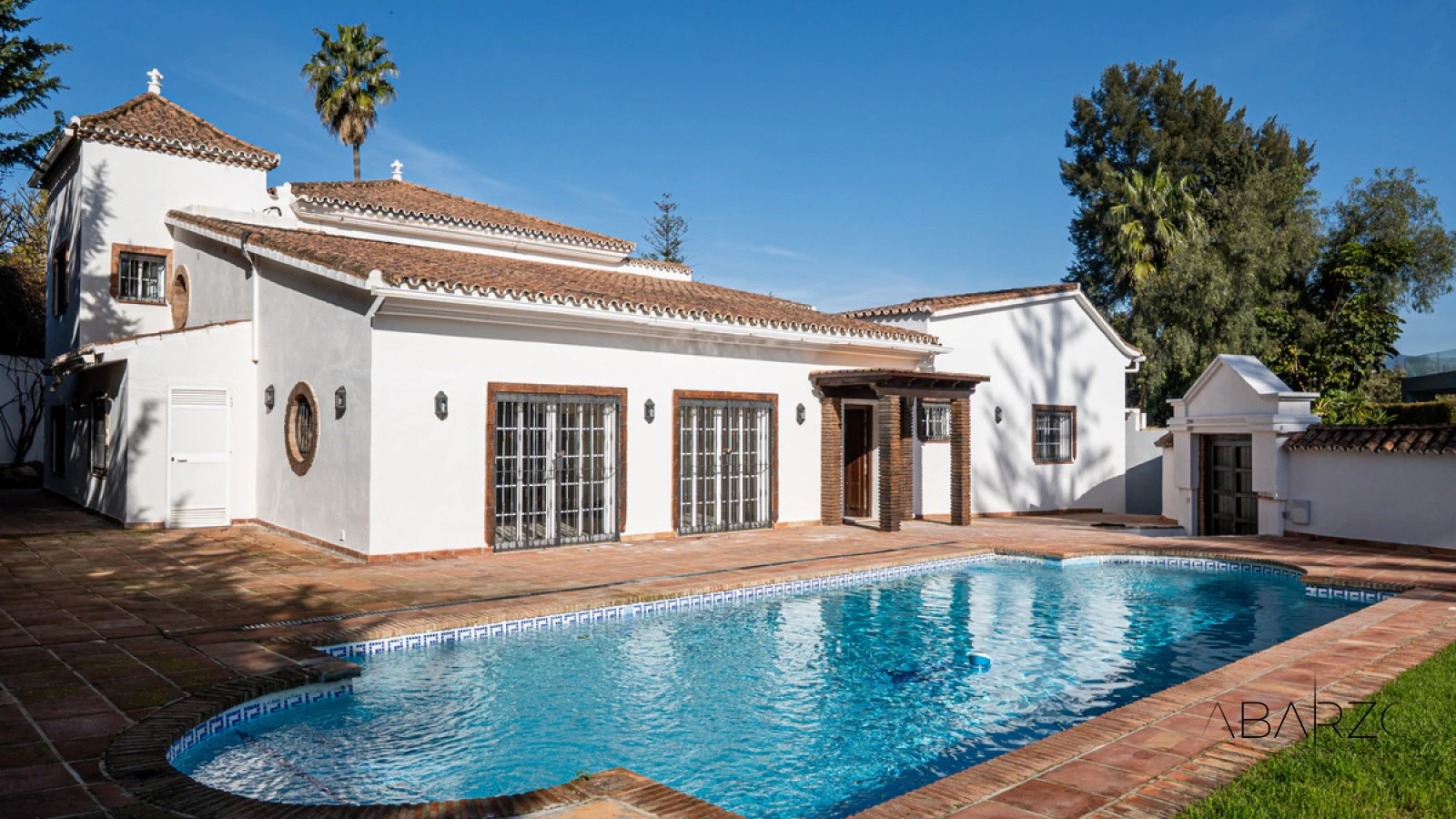 Villa mediterránea en Nueva Andalucía con piscina y vistas al golf — interior, Nueva Andalucía, Marbella (21 of 28)