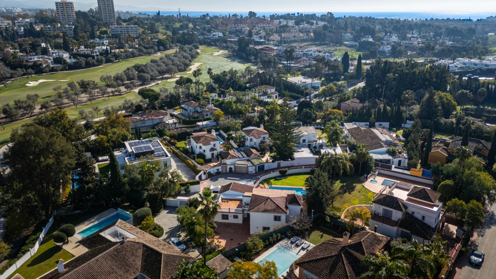 Villa mediterránea en Nueva Andalucía con piscina y vistas al golf — interior, Nueva Andalucía, Marbella (28 of 28)