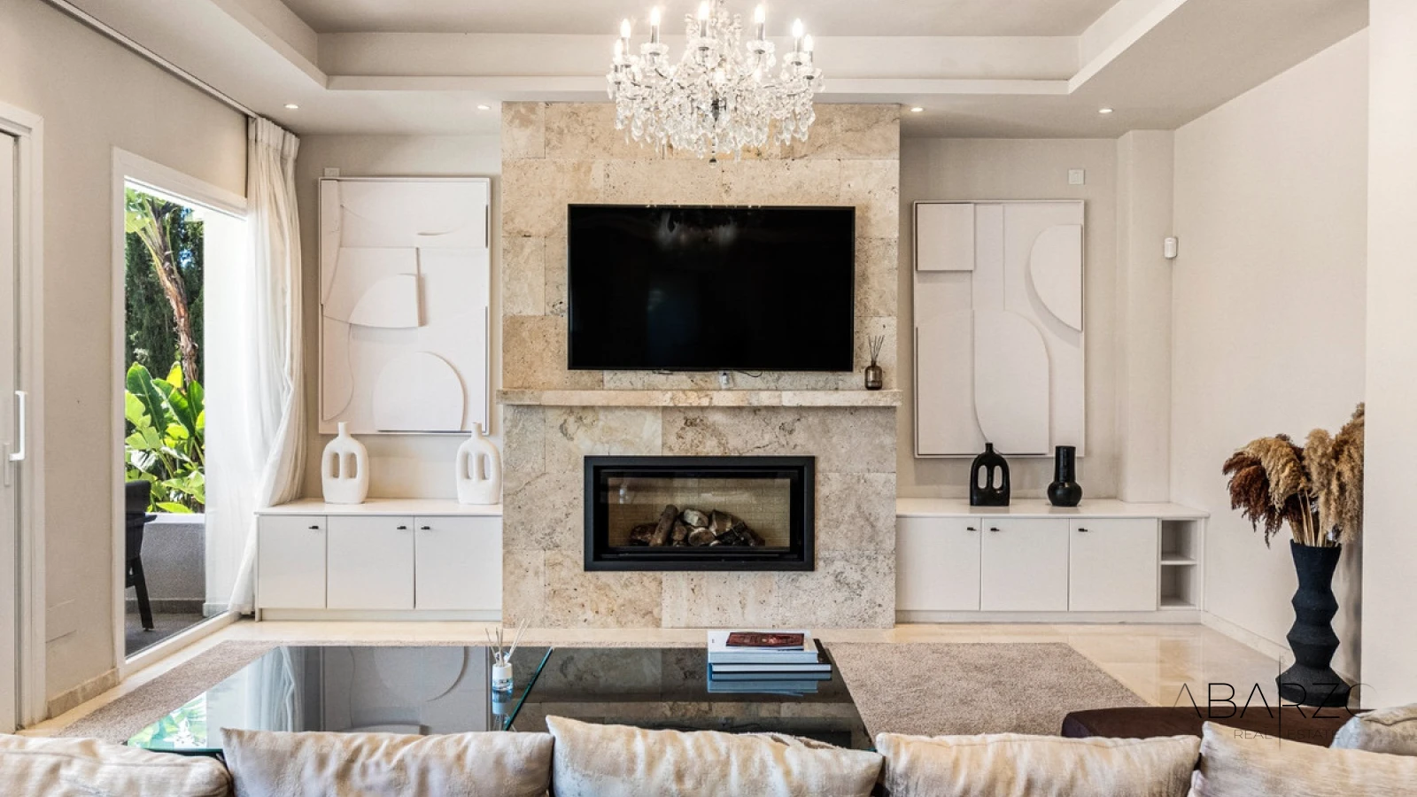 Villa en Nueva Andalucía con piscina privada y vistas a la montaña — interior, Nueva Andalucía, Marbella (10 of 49)
