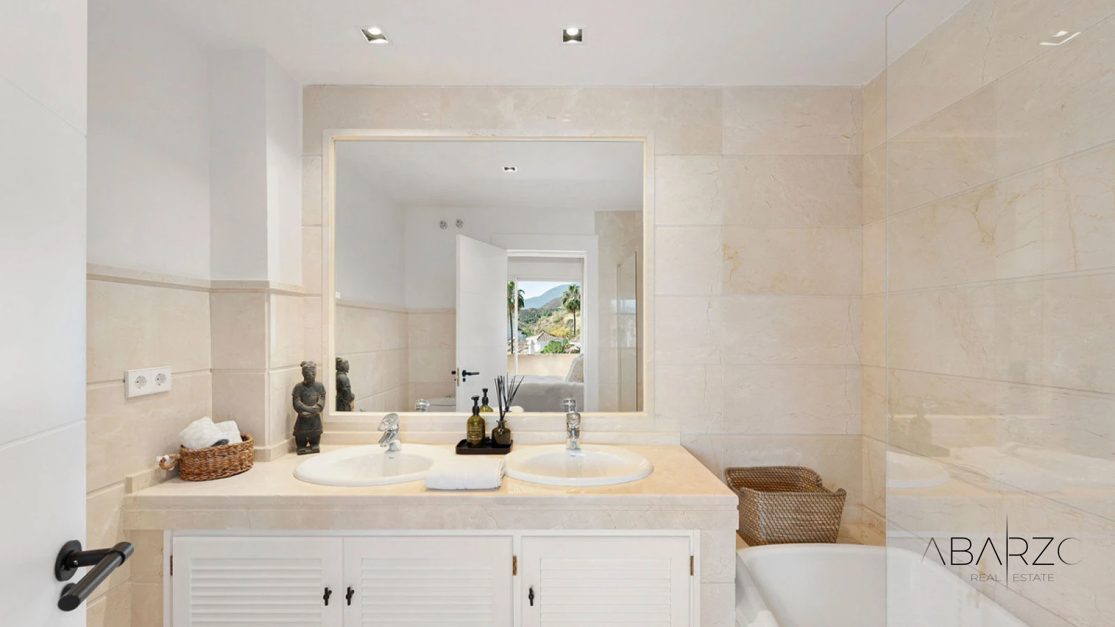 Apartamento con vistas al mar en Nueva Andalucía Marbella — interior, Nueva Andalucía, Marbella (21 of 49)