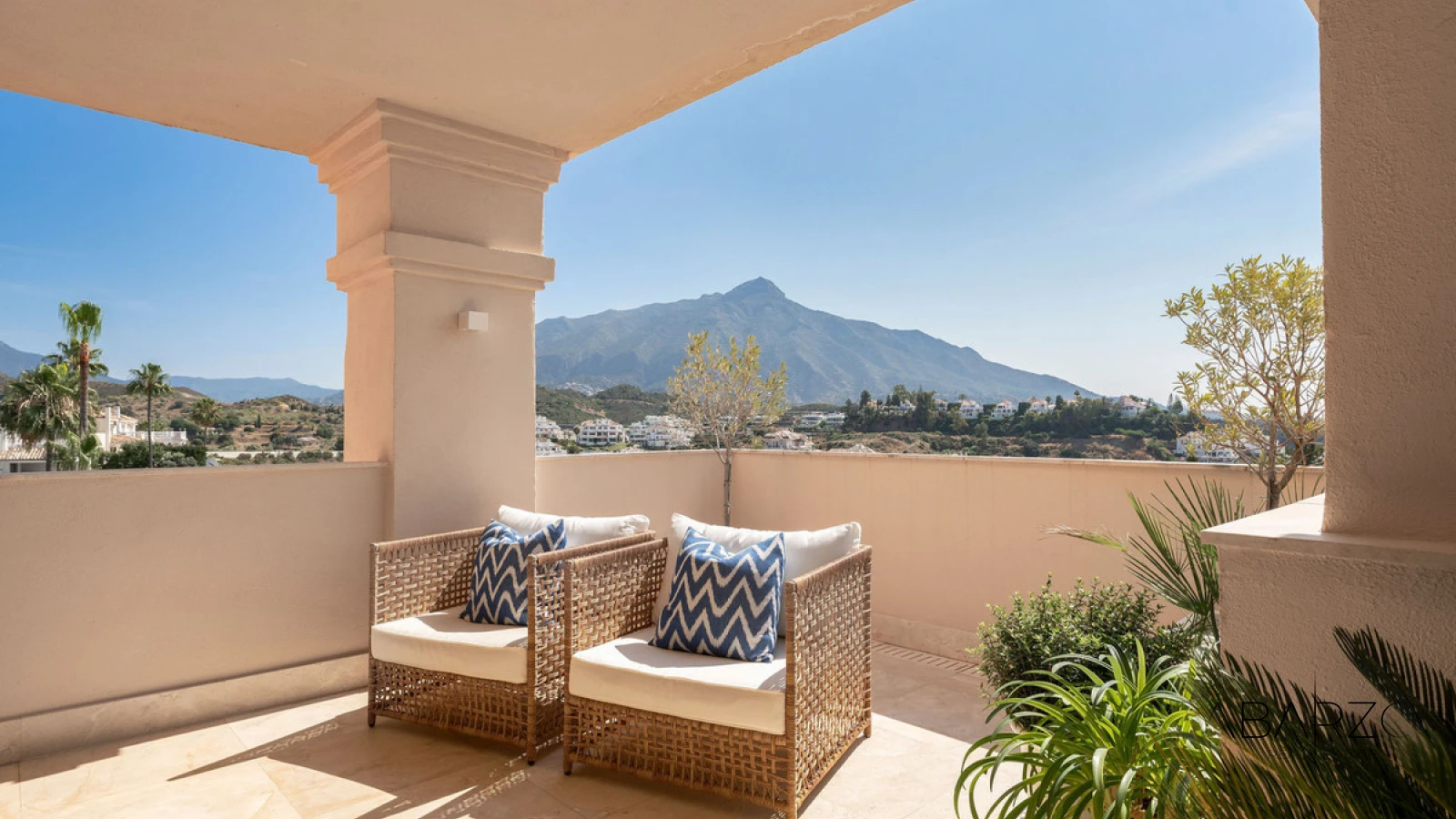 Apartamento con vistas al mar en Nueva Andalucía Marbella — interior, Nueva Andalucía, Marbella (35 of 49)