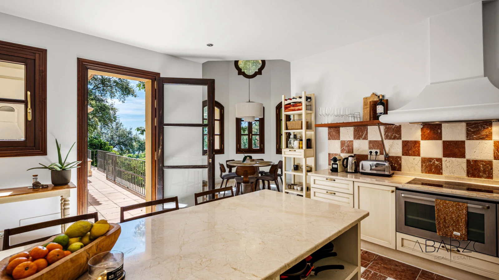 Villa tradicional con vistas panorámicas al mar en La Zagaleta — interior, La Zagaleta, Benahavís (15 of 47)
