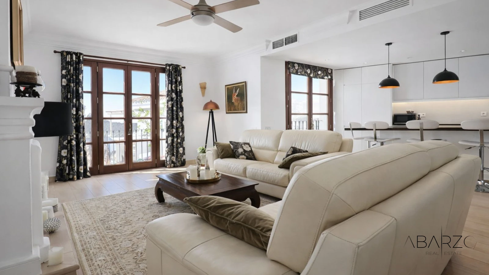 Panoramic 3-Bedroom Townhouse in La Heredia with Terrace and Sea Views — interior, La Heredia, Benahavís (6 of 24)