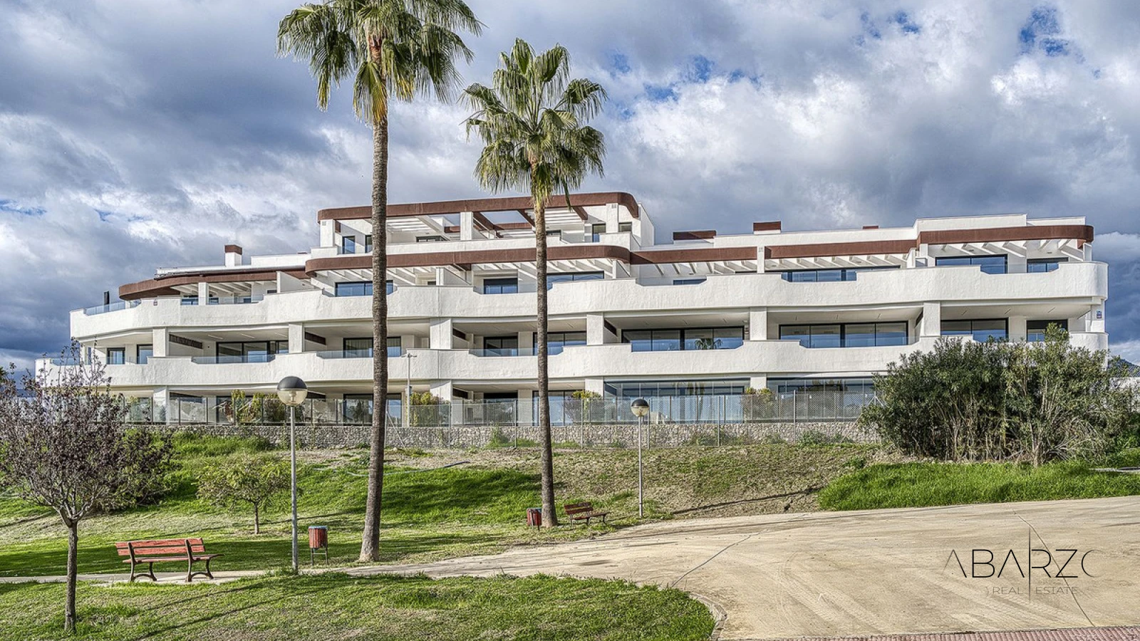 Luxury Penthouse with Sea Views in Cancelada, New Golden Mile — interior, New Golden Mile, Estepona (36 of 49)